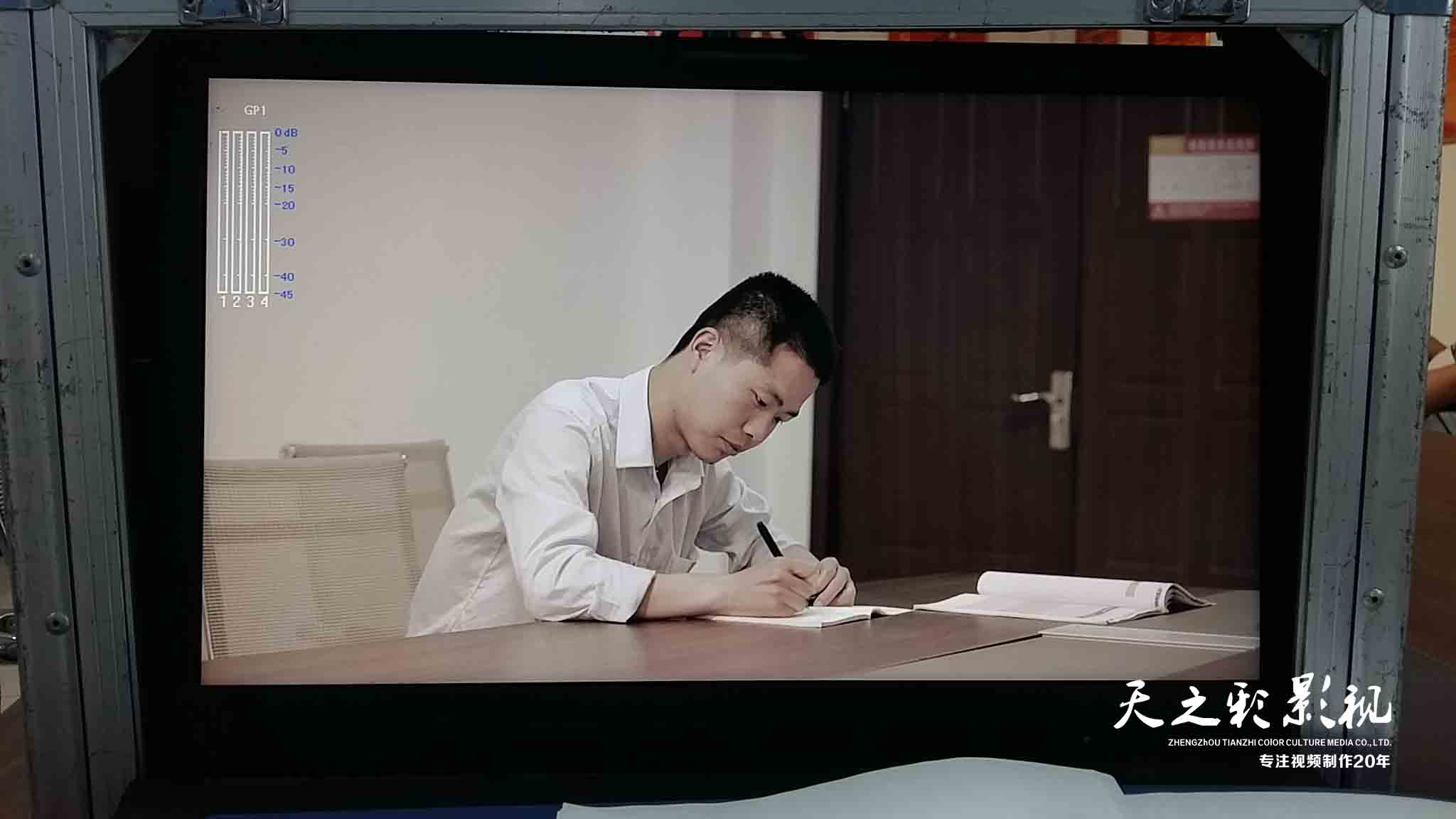 滚球买球的app官网