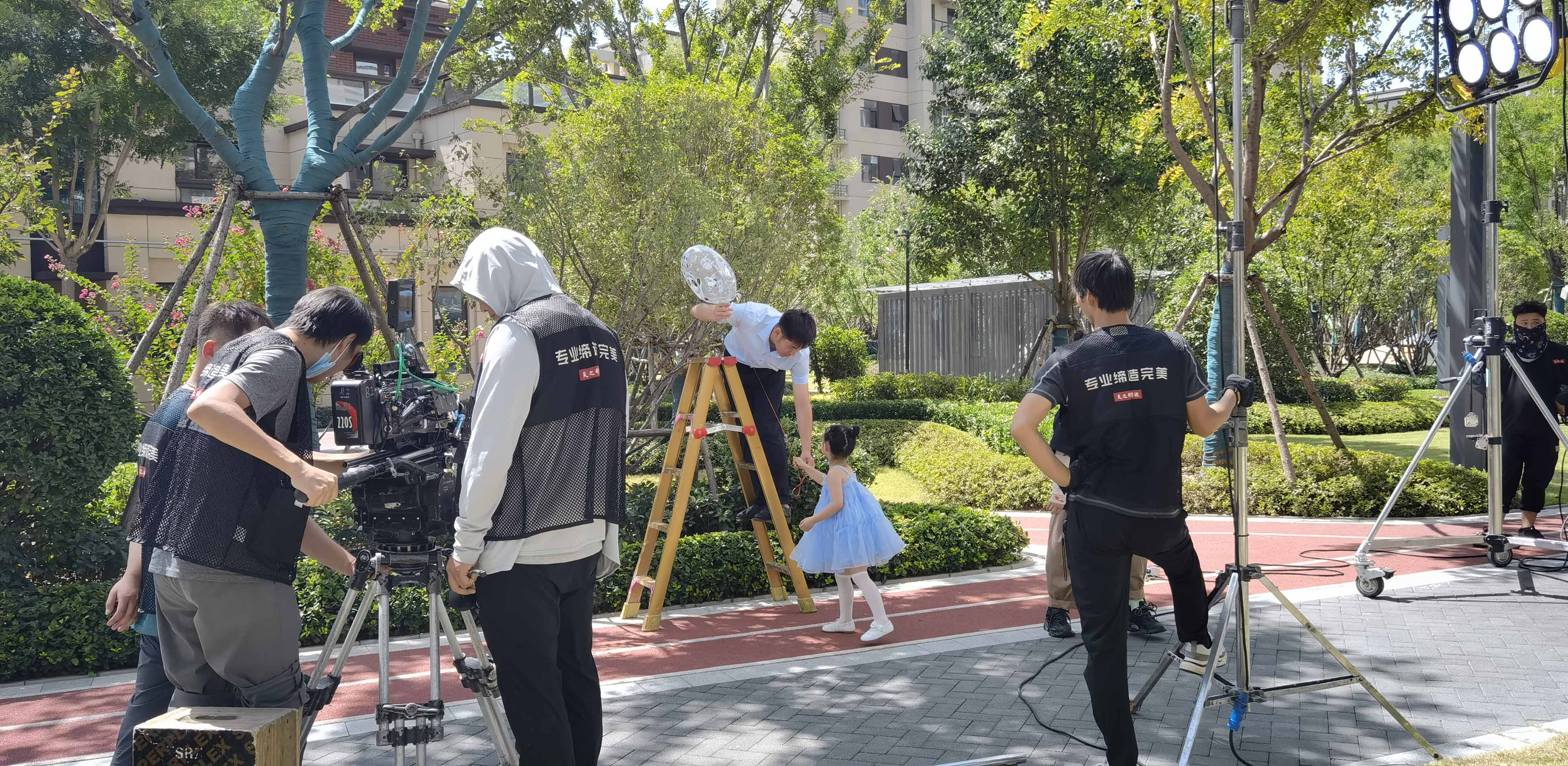 滚球买球的app官网