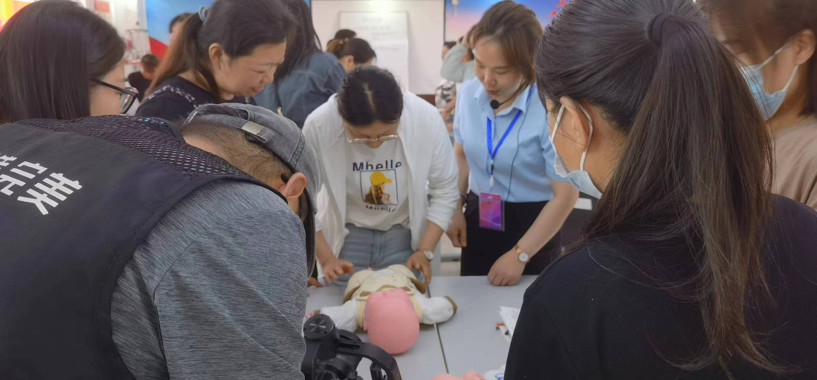 滚球买球的app官网