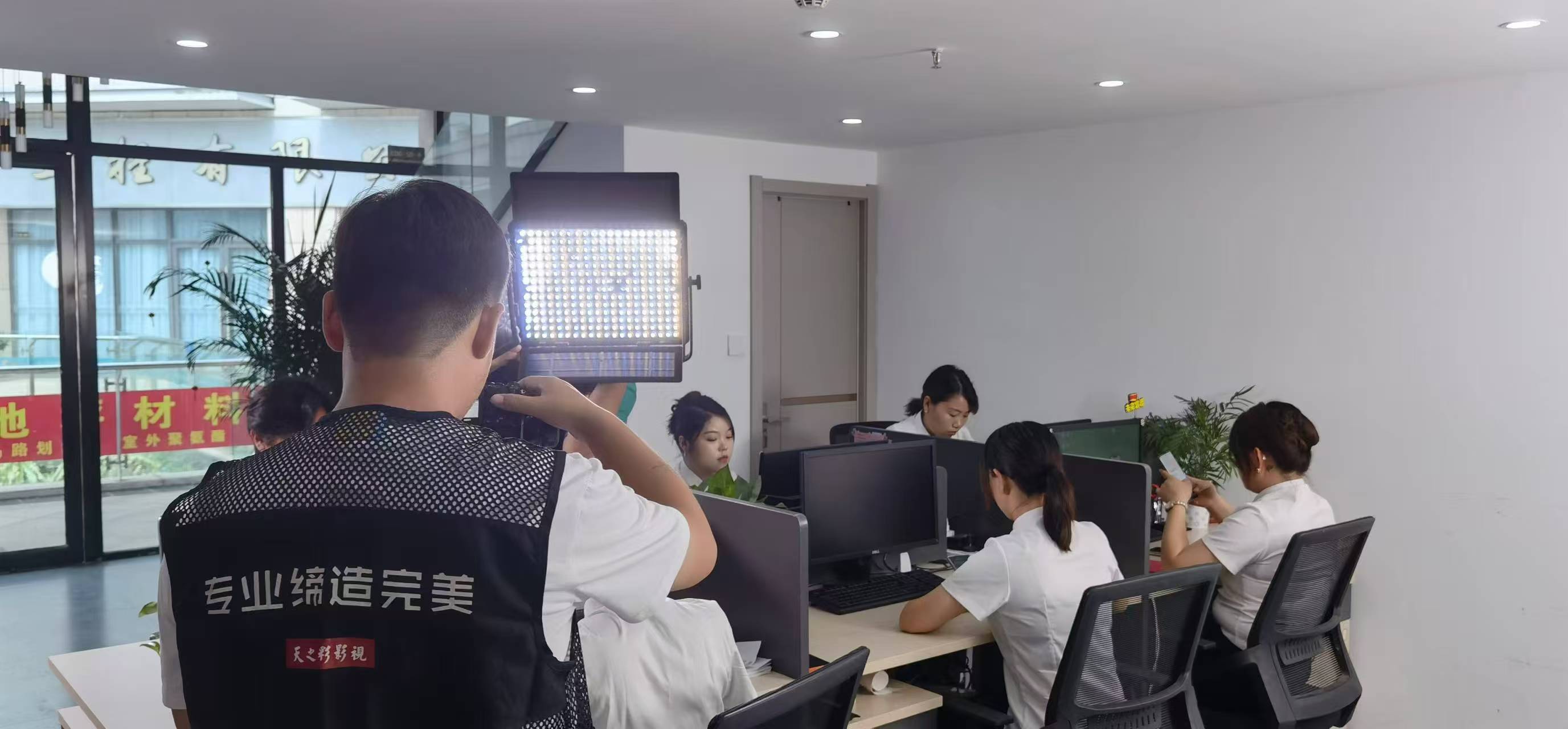 滚球买球的app官网